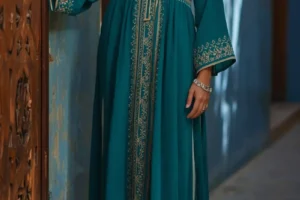 5 Stunning Ways to Style a Moroccan Abaya With Hood